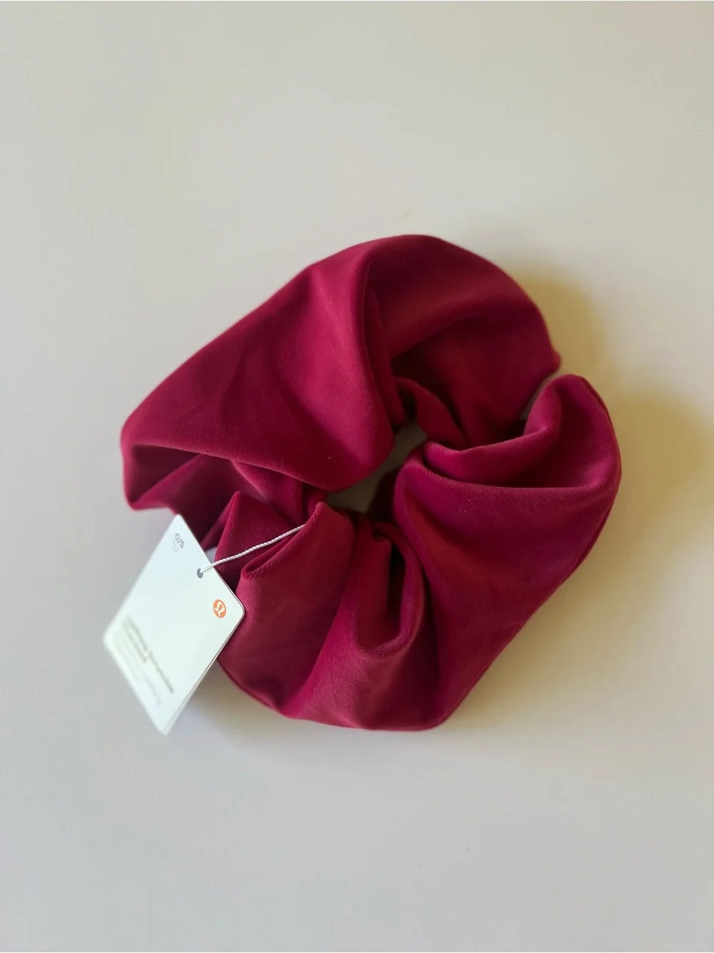 Lululemon Uplifting Oversized Hair Scrunchie Velvet Berry Rumble. NEW WITH TAGS.